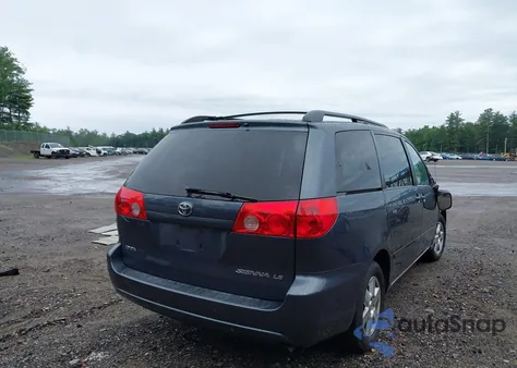 2010 Toyota Sienna Le from USA, damaged, VIN 5TDKK4CC1AS303576